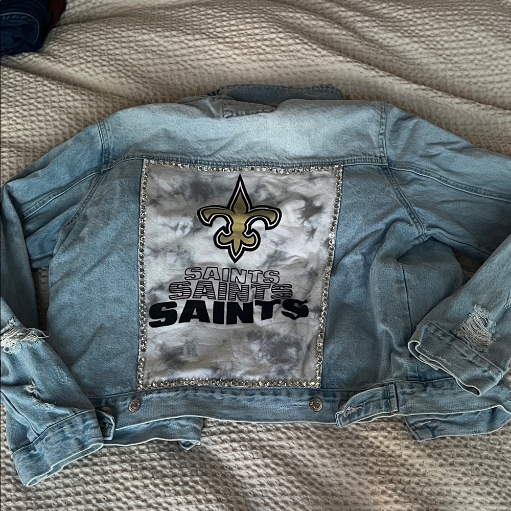 New Orleans Saints Embellished Denim Jacket - Light Blue